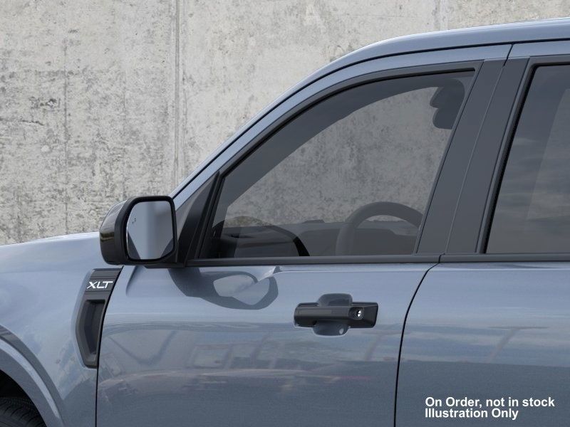 2026 Ford Maverick XLT photo 12