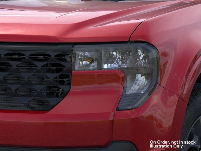2026 Ford Maverick XLT photo 13