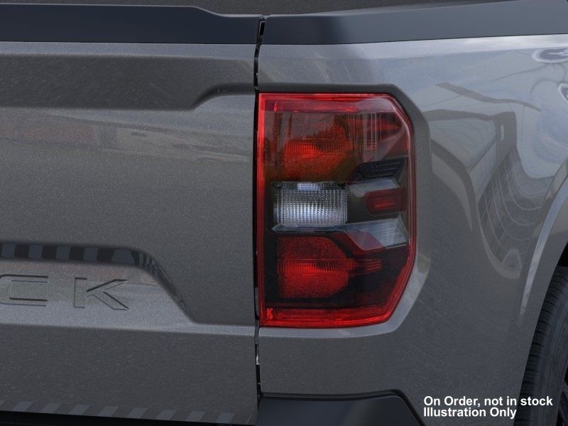 2026 Ford Maverick XLT photo 13