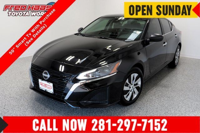 Used 2025 Nissan Altima