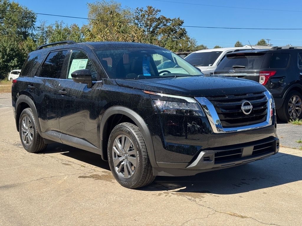 New 2025 Nissan Pathfinder