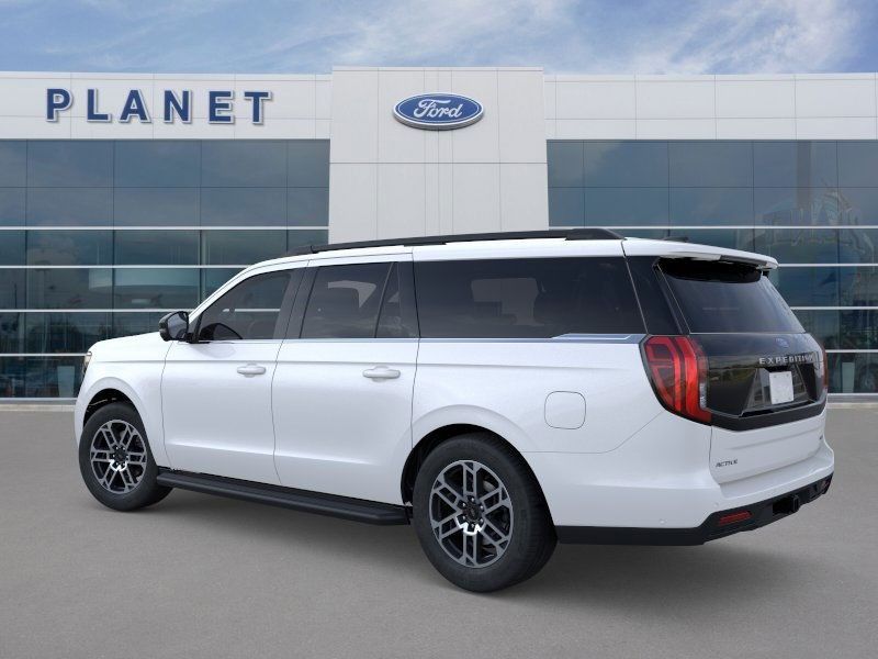 2025 Ford Expedition MAX photo 2