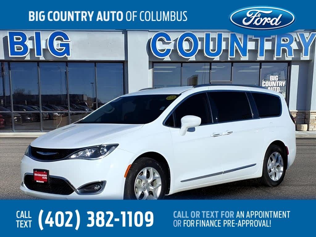 Used 2018 Chrysler Pacifica