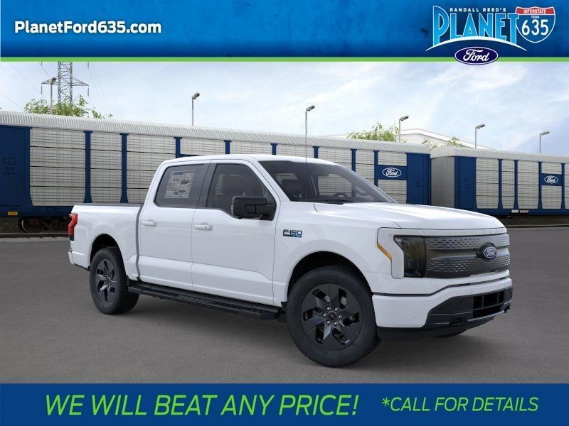2025 Ford F-150 Lightning Flash's photo