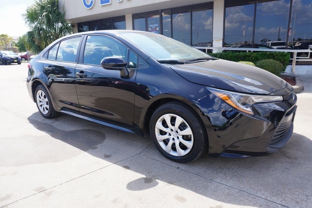 Used 2023 Toyota Corolla
