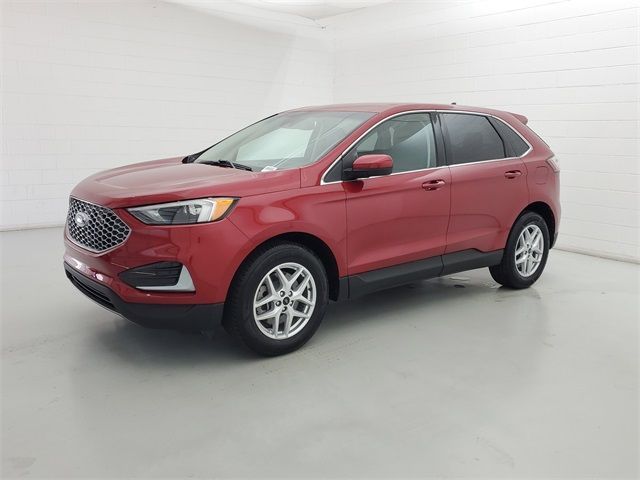 Used 2023 Ford Edge