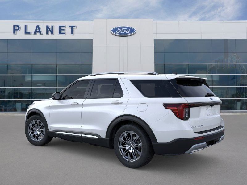 2025 Ford Explorer Platinum photo 3