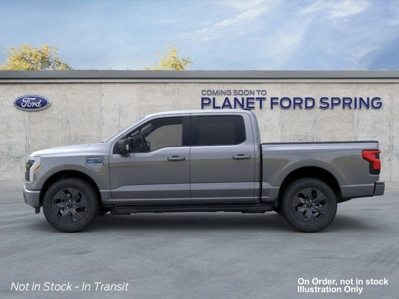 2025 Ford F-150 Lightning photo 3