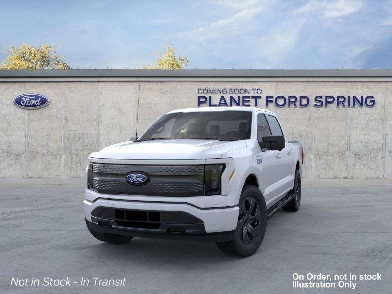 2025 Ford F-150 Lightning Lariat photo 2