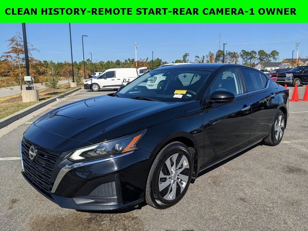 Used 2023 Nissan Altima