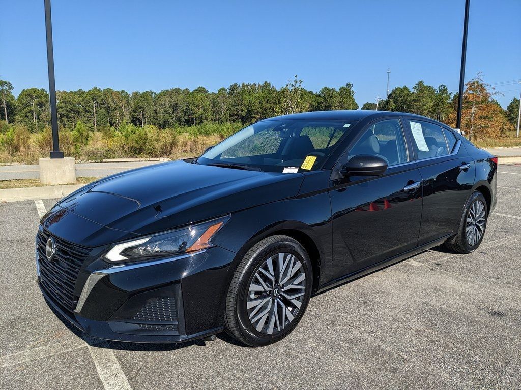 Used 2024 Nissan Altima