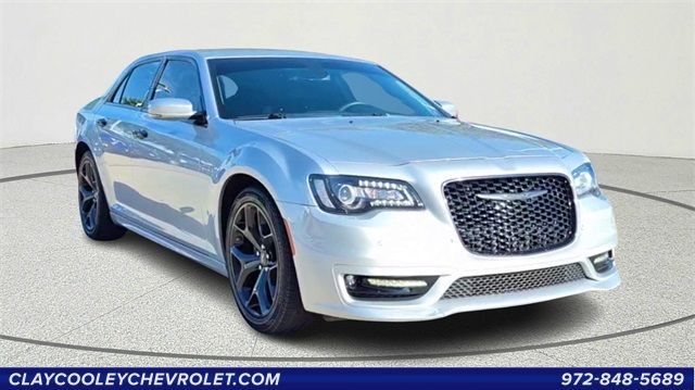 Used 2022 Chrysler 300