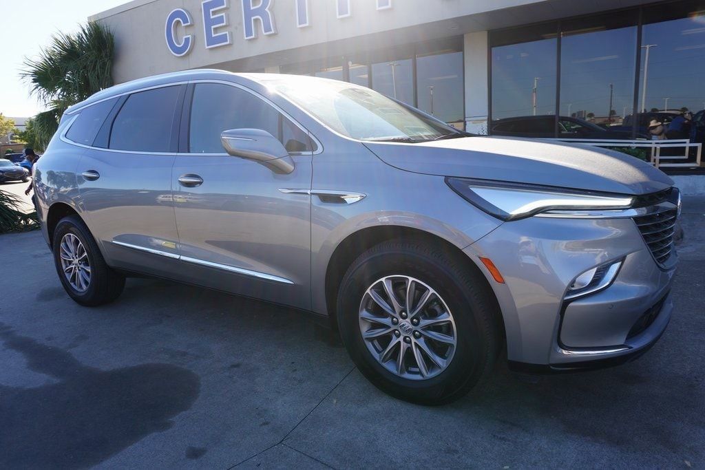 Used 2024 Buick Enclave