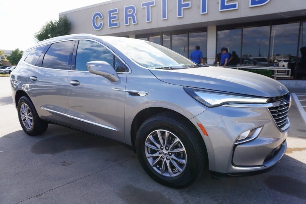 Used 2024 Buick Enclave