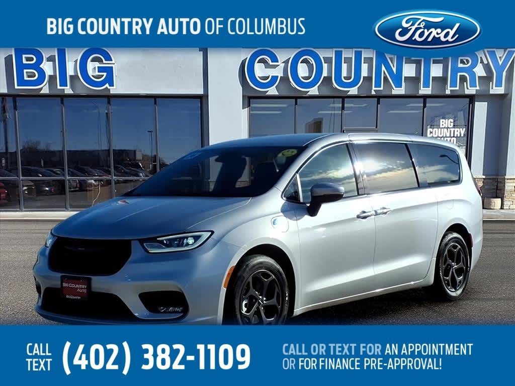 Used 2023 Chrysler Pacifica