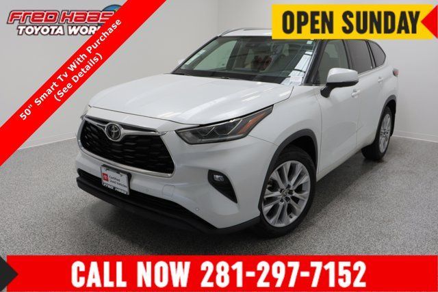 Used 2022 Toyota Highlander