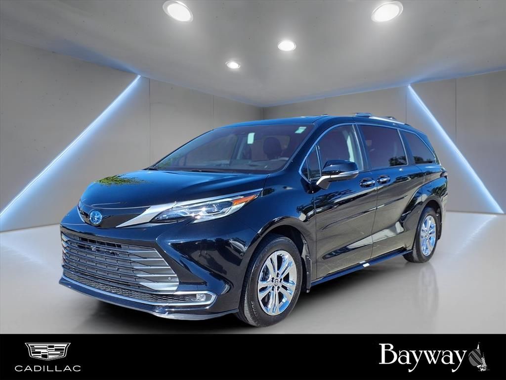 Used 2024 Toyota Sienna