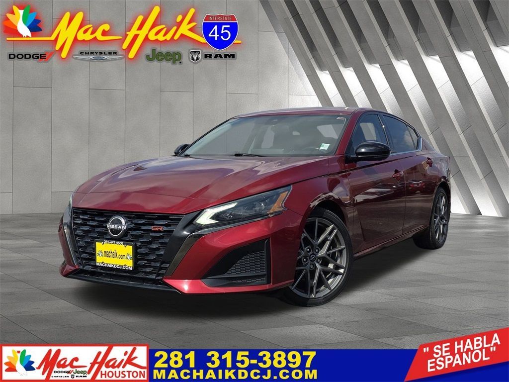 Used 2023 Nissan Altima