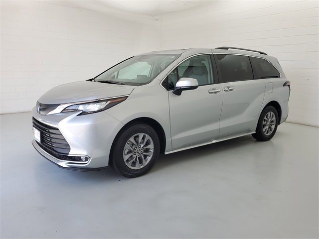 Used 2023 Toyota Sienna