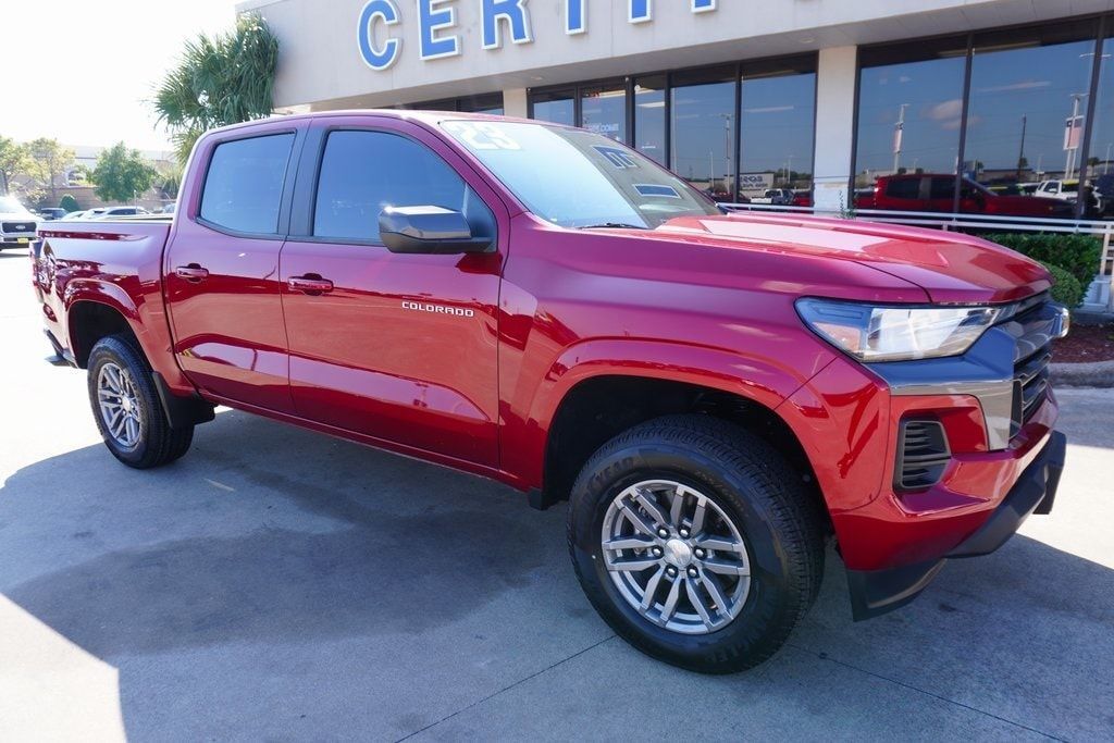 Used 2023 Chevrolet Colorado