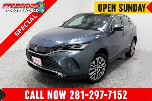 Used 2023 Toyota Venza