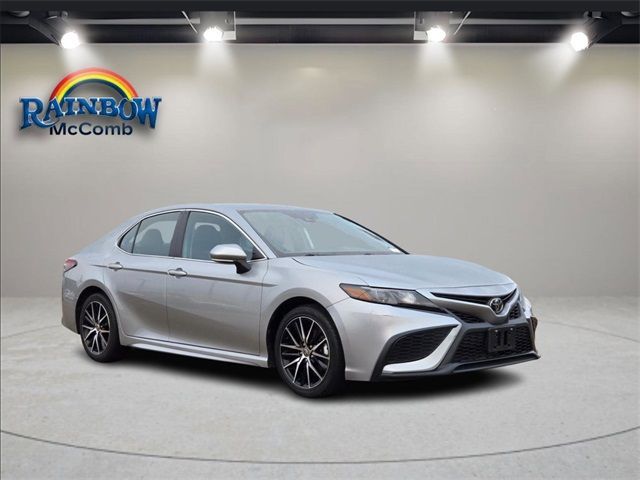 Used 2024 Toyota Camry