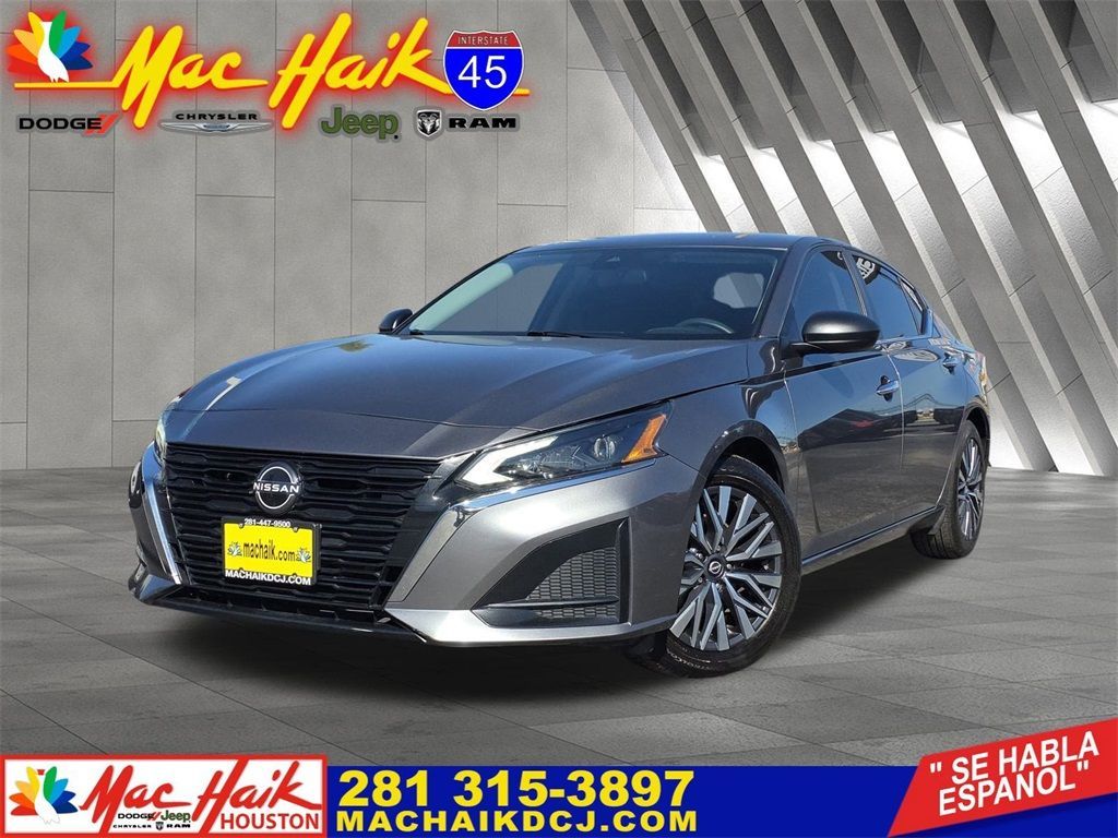 Used 2024 Nissan Altima