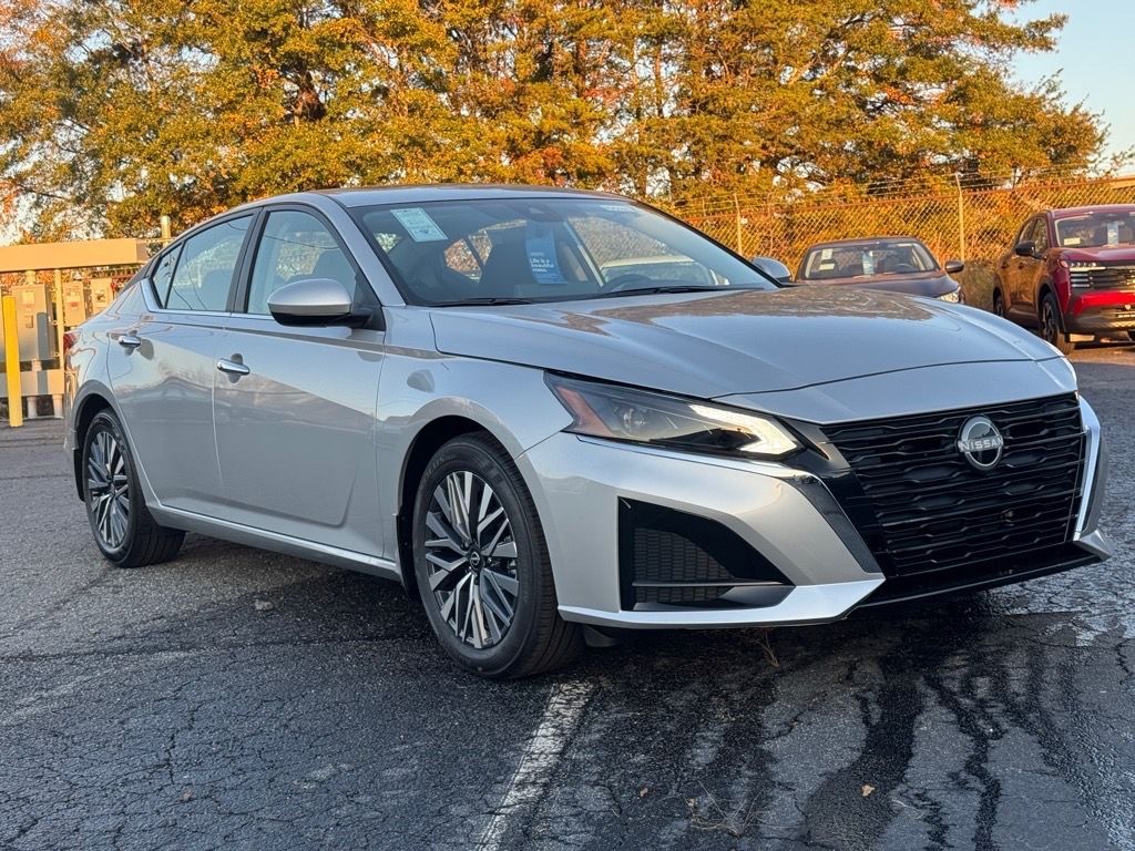 New 2025 Nissan Altima