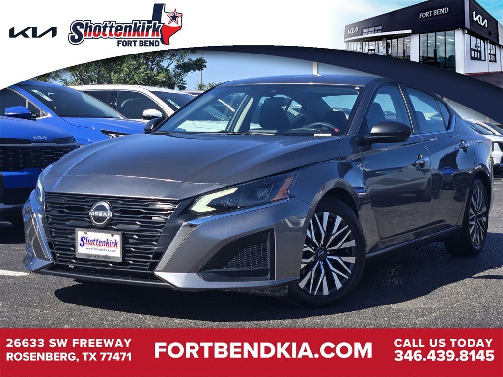 Used 2024 Nissan Altima