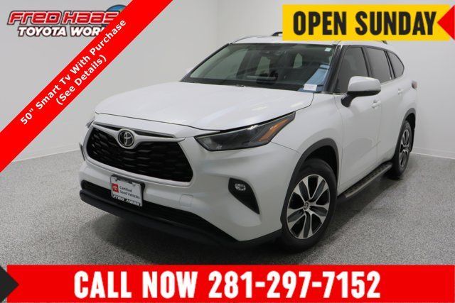 Used 2024 Toyota Highlander
