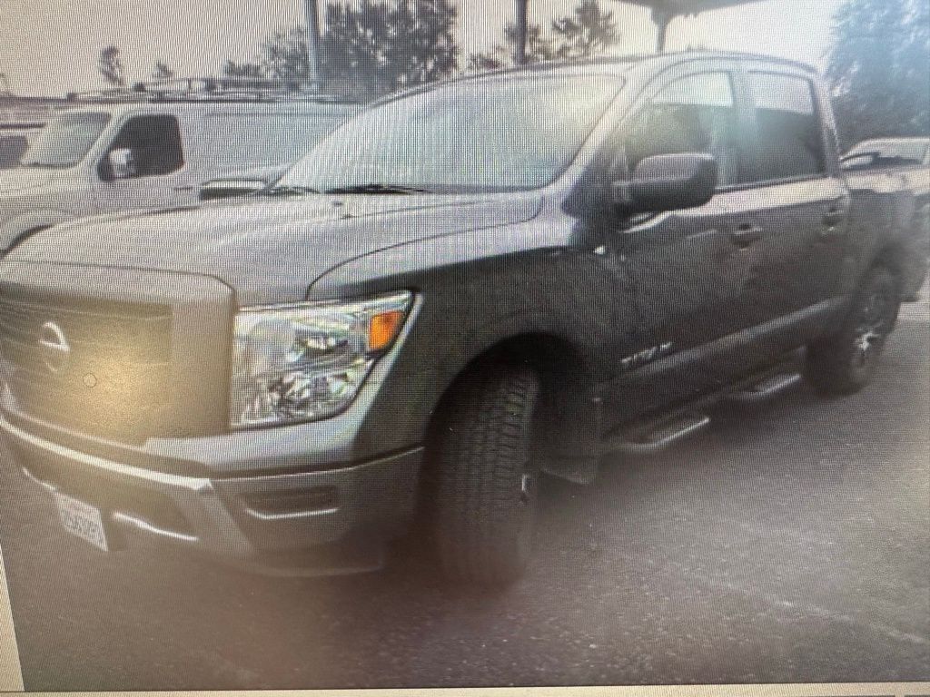 Used 2022 Nissan Titan