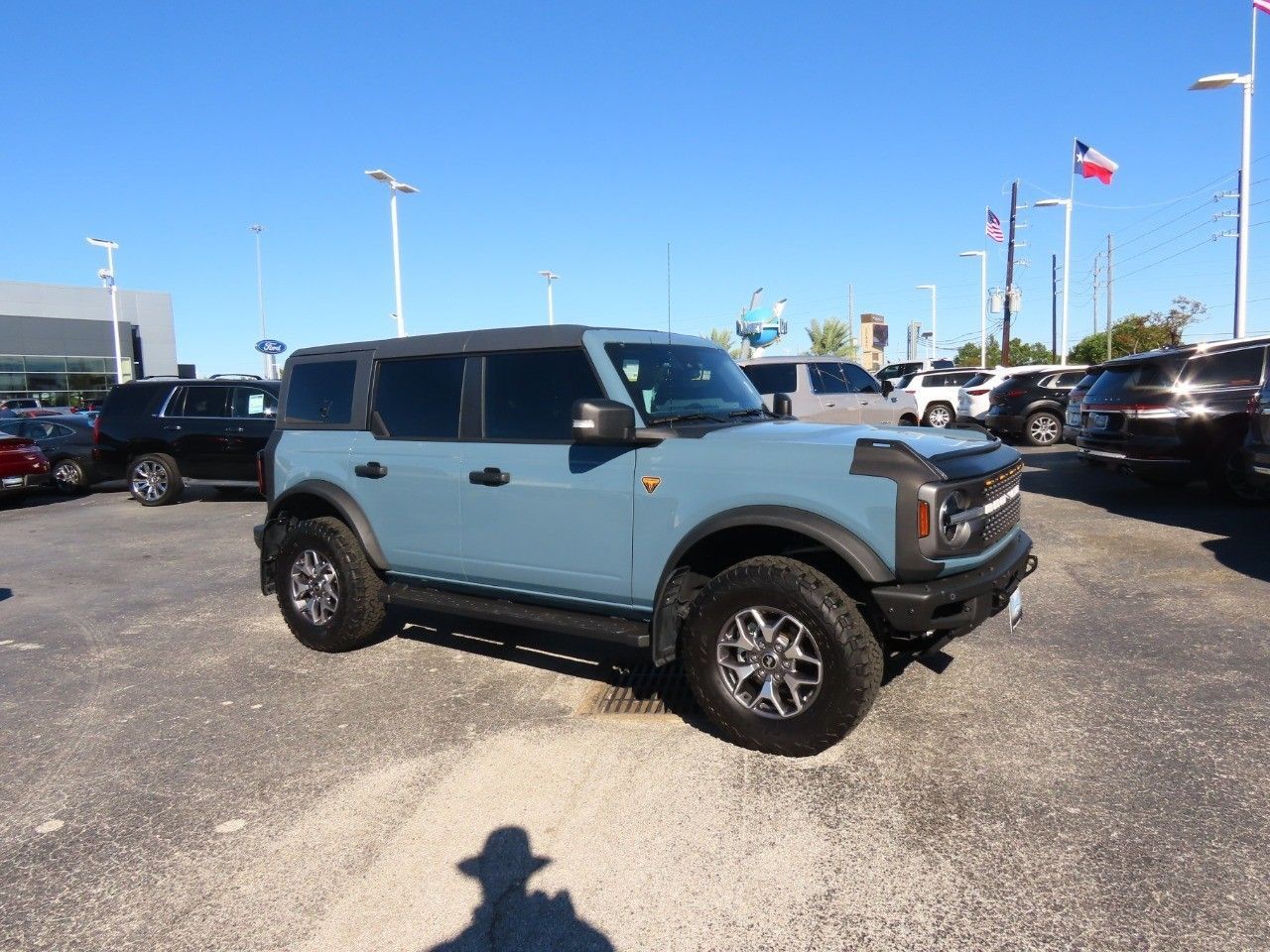 2021 Ford Bronco Badlands photo 4