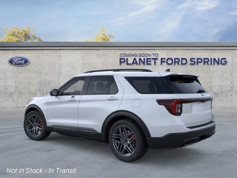 2026 Ford Explorer ST-Line photo 2