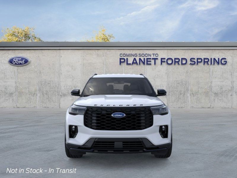 2026 Ford Explorer ST-Line photo 4