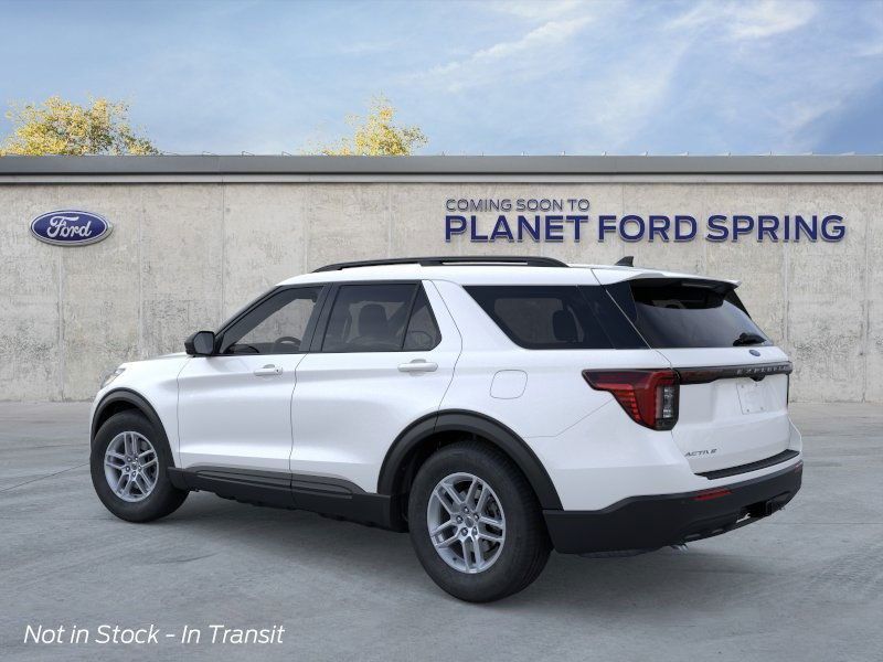 2026 Ford Explorer photo 2