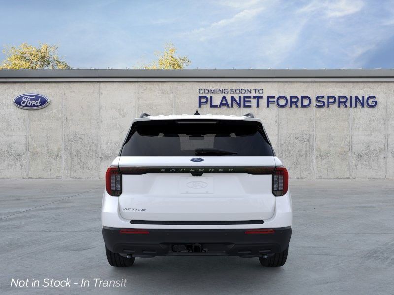 2026 Ford Explorer photo 3