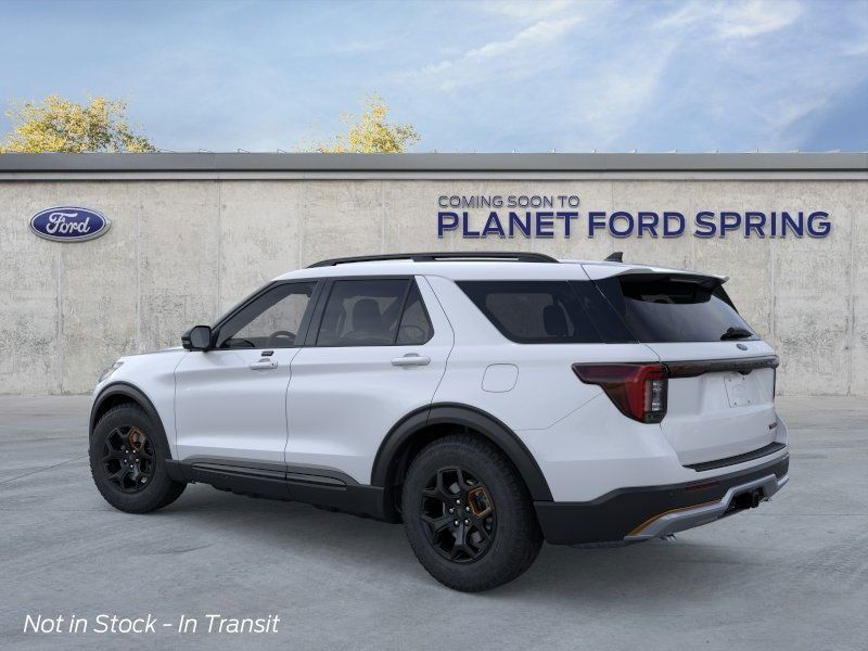2026 Ford Explorer photo 2