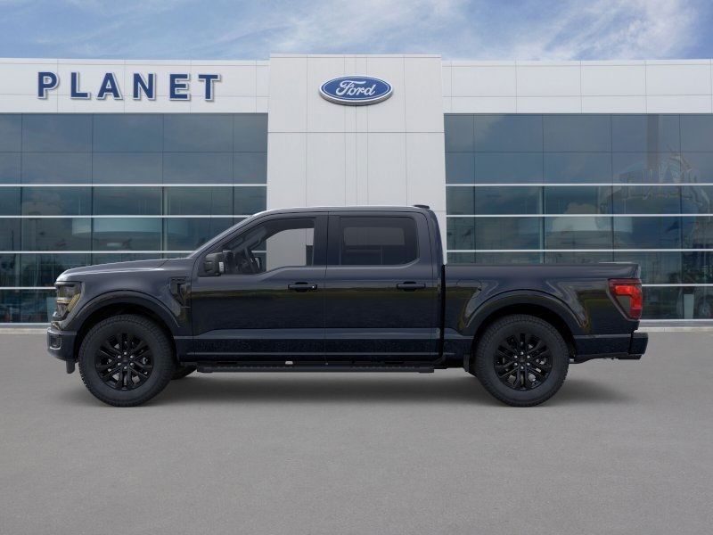 2025 Ford F-150 XLT photo 3