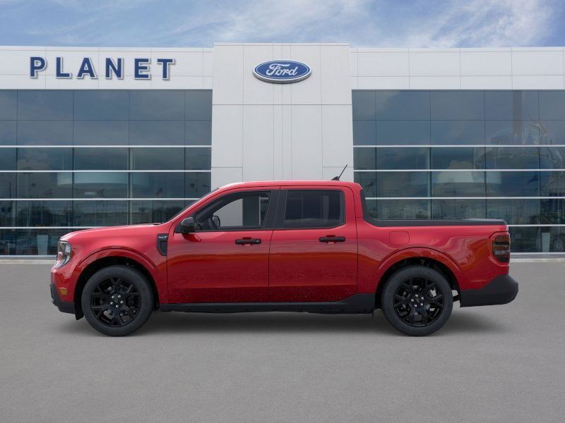 2025 Ford Maverick XLT photo 3