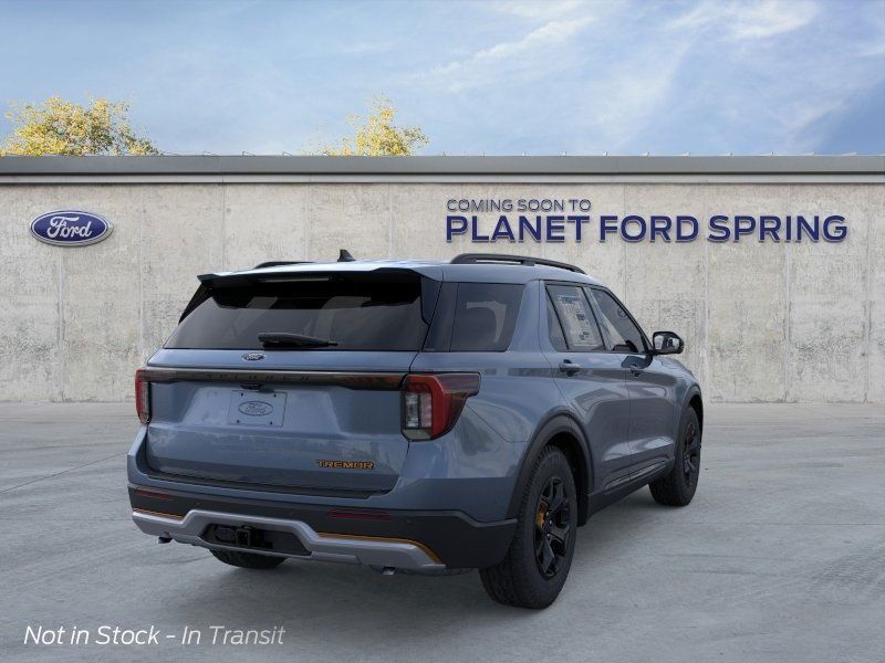 2026 Ford Explorer photo 4