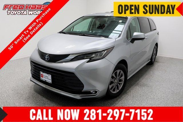 Used 2021 Toyota Sienna