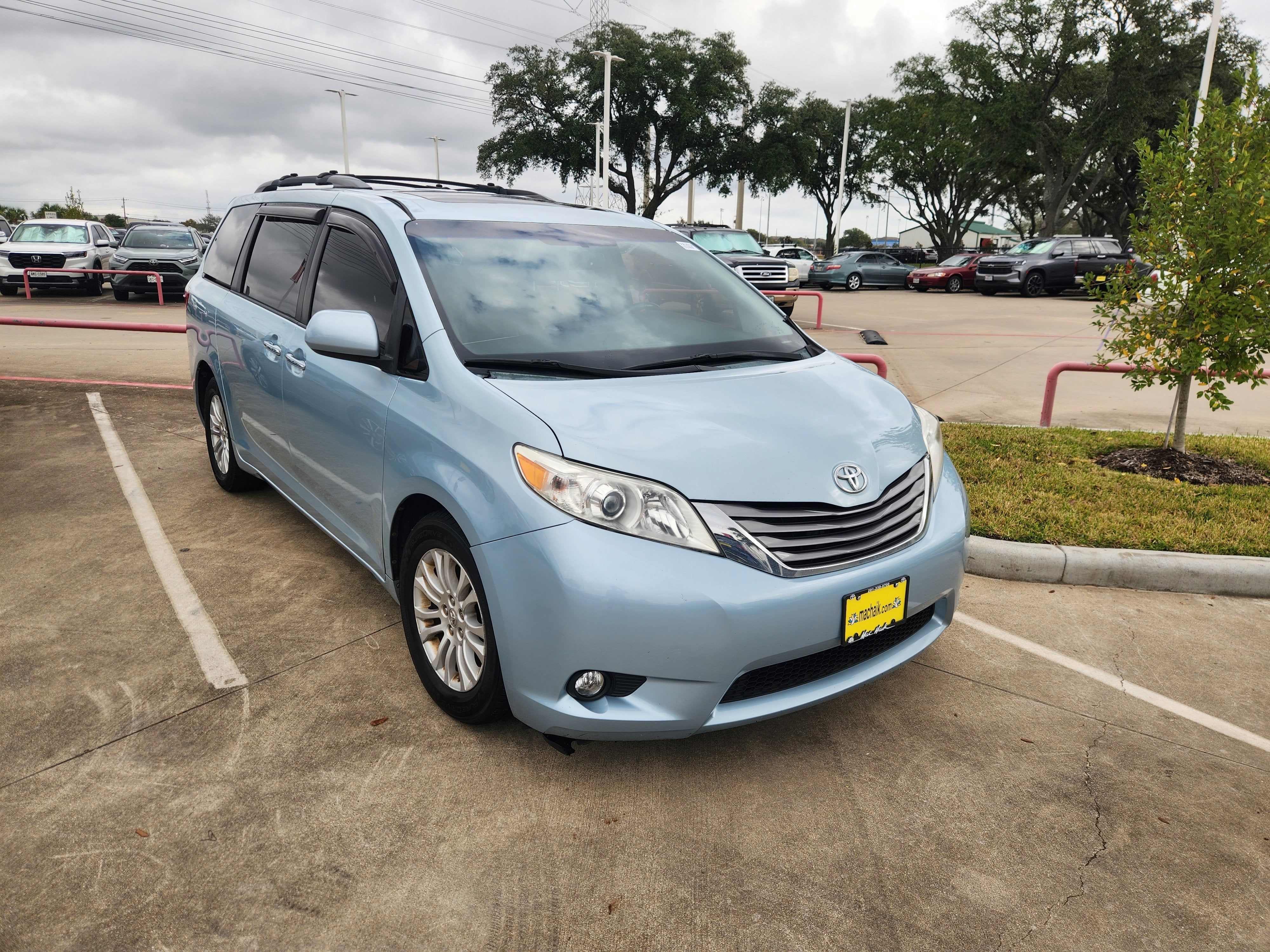 Used 2015 Toyota Sienna