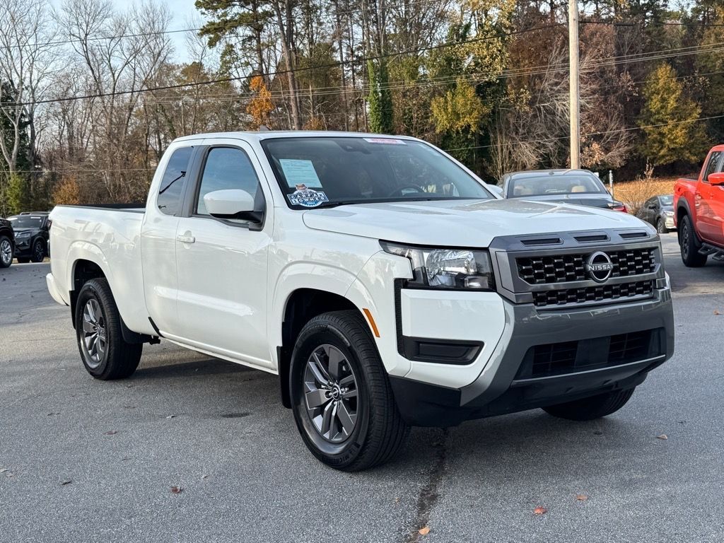 Used 2025 Nissan Frontier