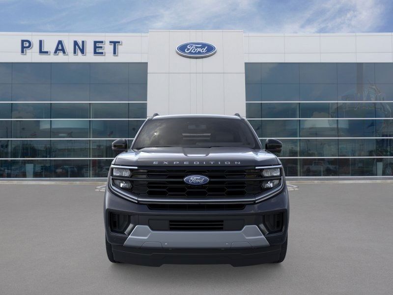 2025 Ford Expedition MAX Platinum photo 4