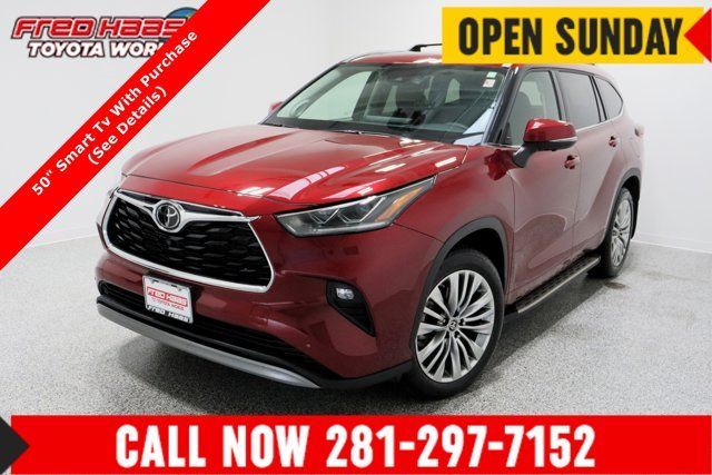 Used 2024 Toyota Highlander