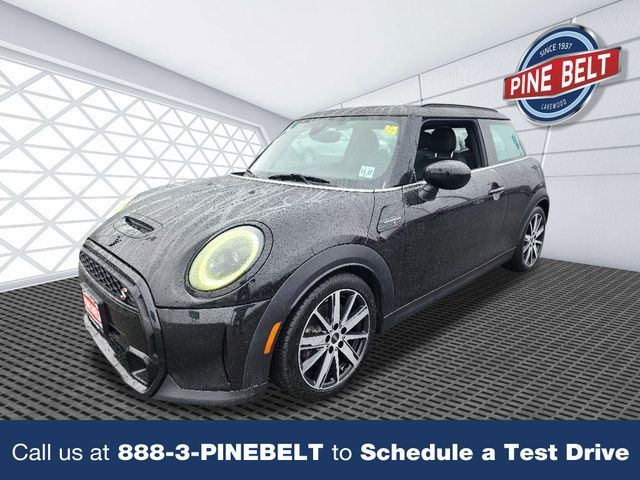 Used 2022 MINI Hardtop 2 Door