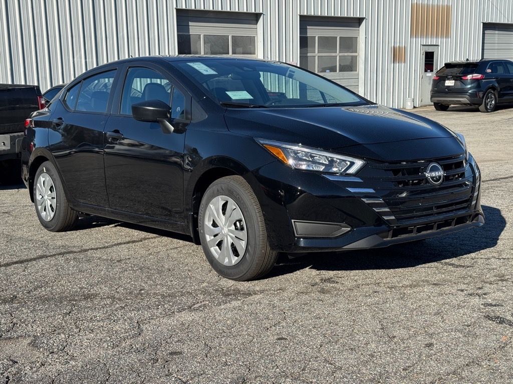 New 2025 Nissan Versa