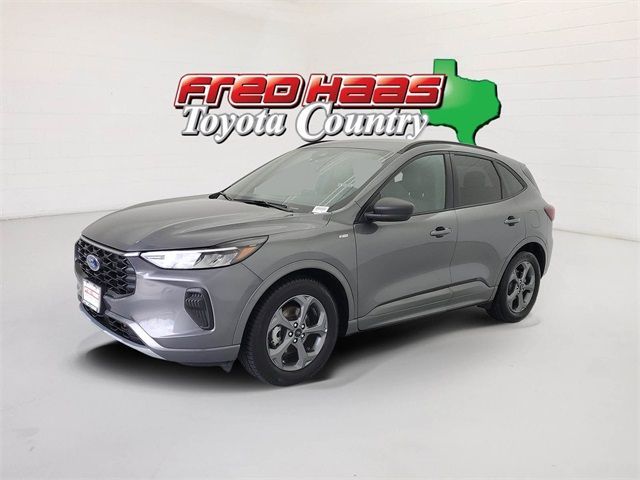 Used 2023 Ford Escape