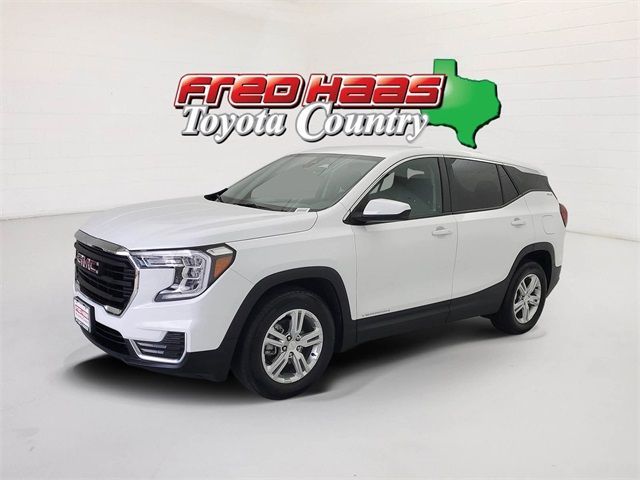 Used 2024 GMC Terrain