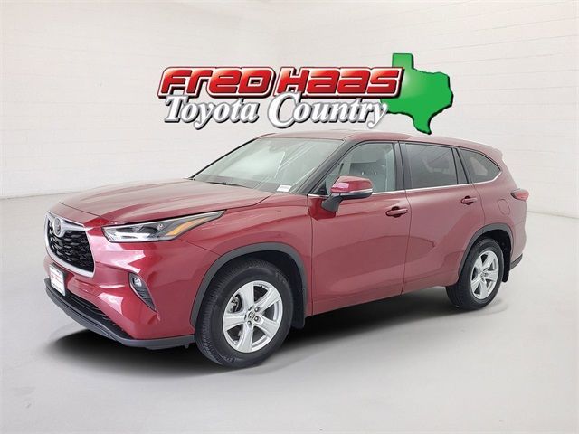 Used 2021 Toyota Highlander